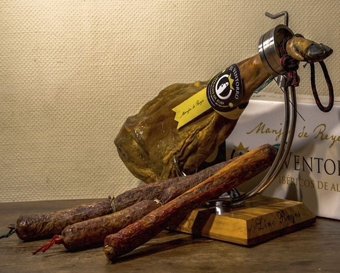 ¿No te decides? Pruébalo todo con nuestros Lotes Ibéricos 